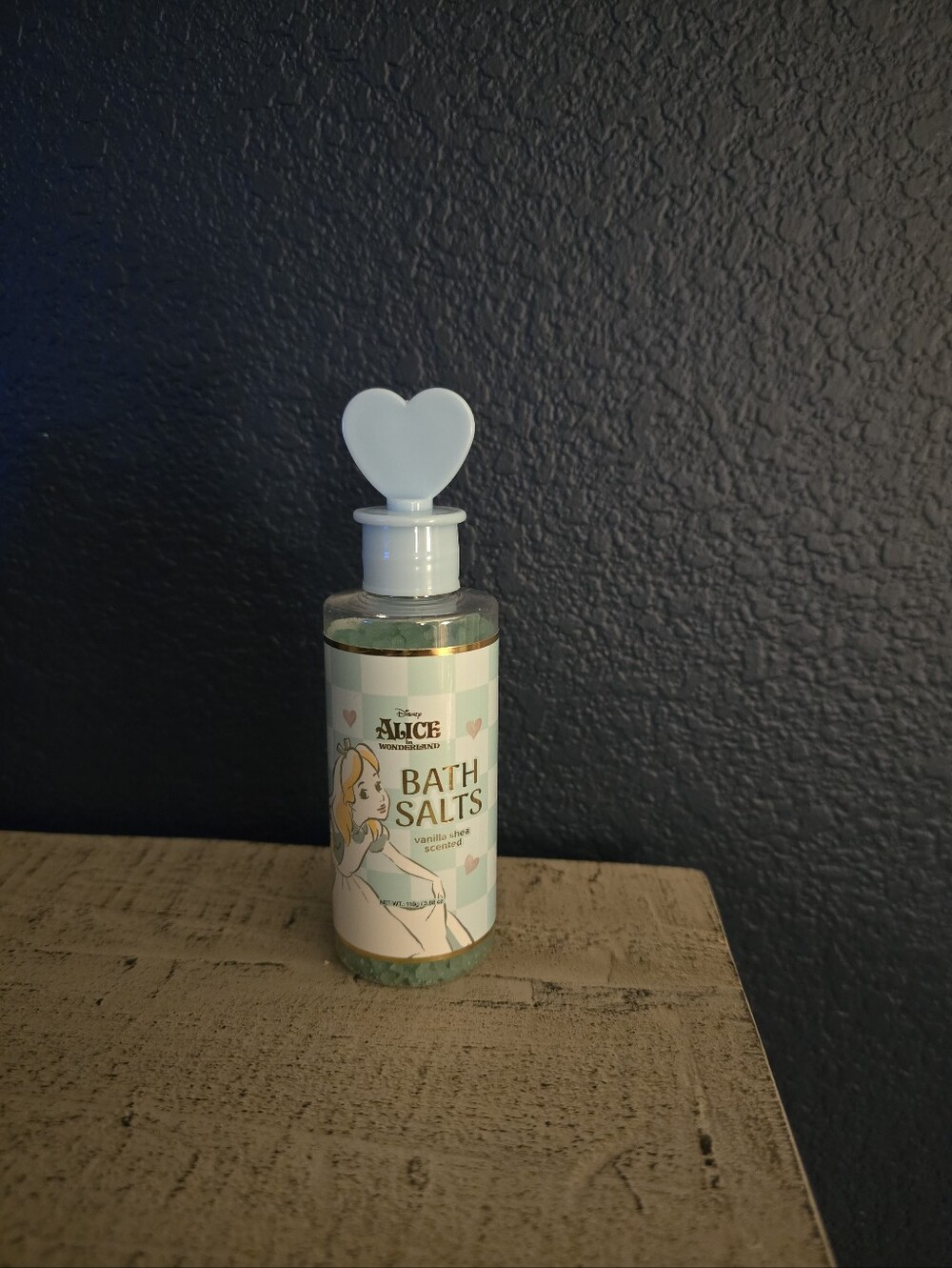 New Disney Alice in Wonderland Vanilla Shea Scented Bath Salts 3.88oz  Blue Cute
